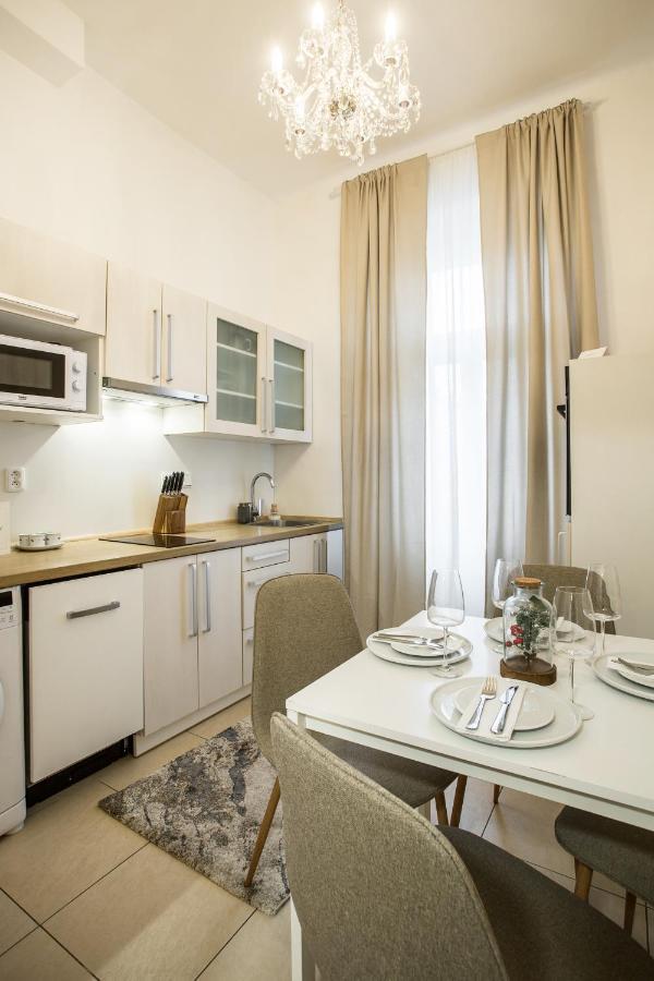 Apartma Zeyer 1887 Karlovy Vary Bagian luar foto